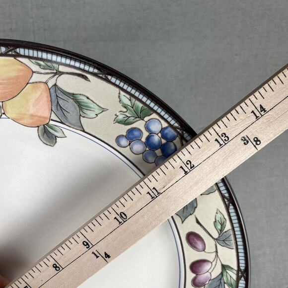 Mikasa Intaglio GARDEN HARVEST CAC29 Round Platter Cake Plate 12.75” EXCELLENT - Picture 2 of 4